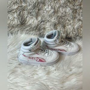 pumas zs 7 for girls white with pink